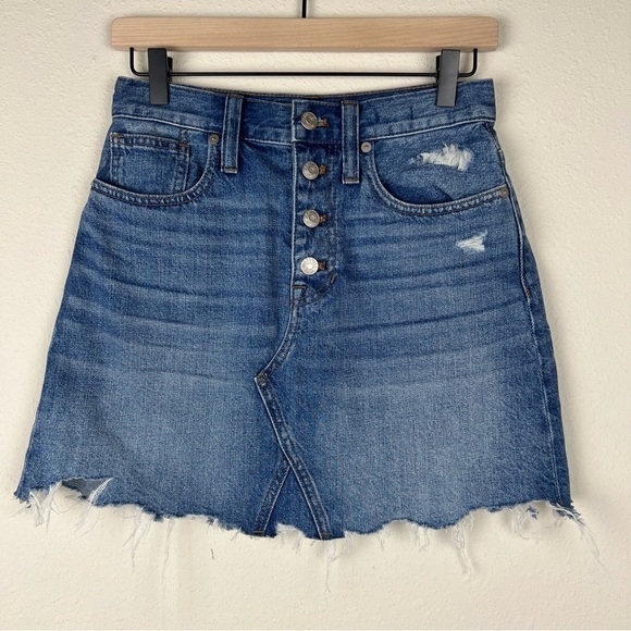 NWOT Madewell Rigid Denim A-Line Mini Skirt in Hughes Wash Button-Front Edition - Picture 4 of 13